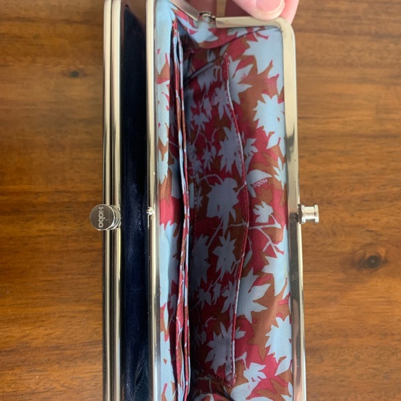 HOBO Lauren Women’s wallet in Navy - Picture 5 of 6